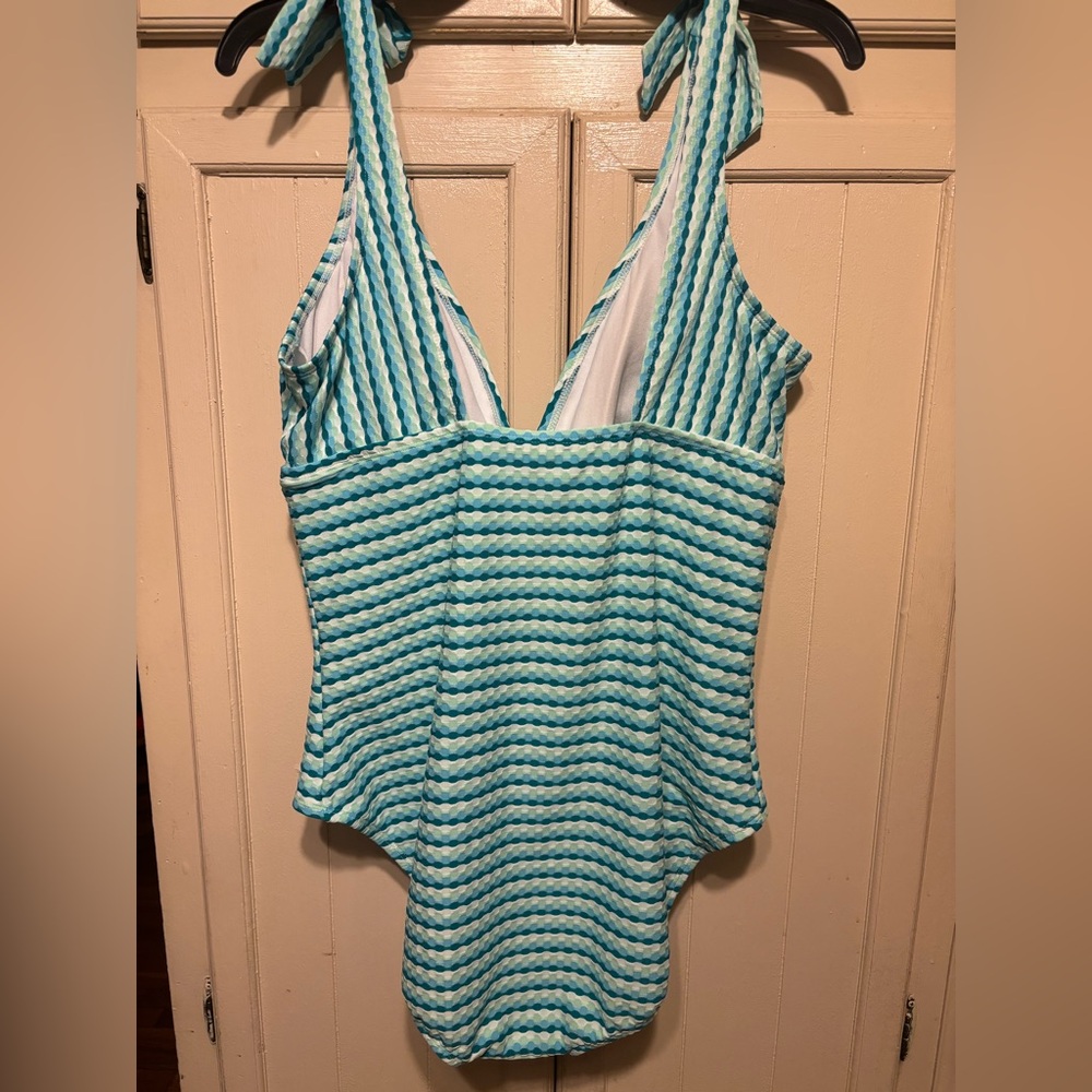 Time and Tru Swimsuit - NEW NWT size XL - Picture 2 of 8